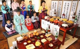 Kết quả hình ảnh cho lễ thờ cúng tổ tiên Charye