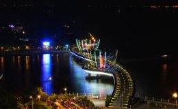 cau-di-bo-ninh-kieu-1