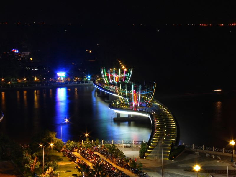 cau-di-bo-ninh-kieu-1