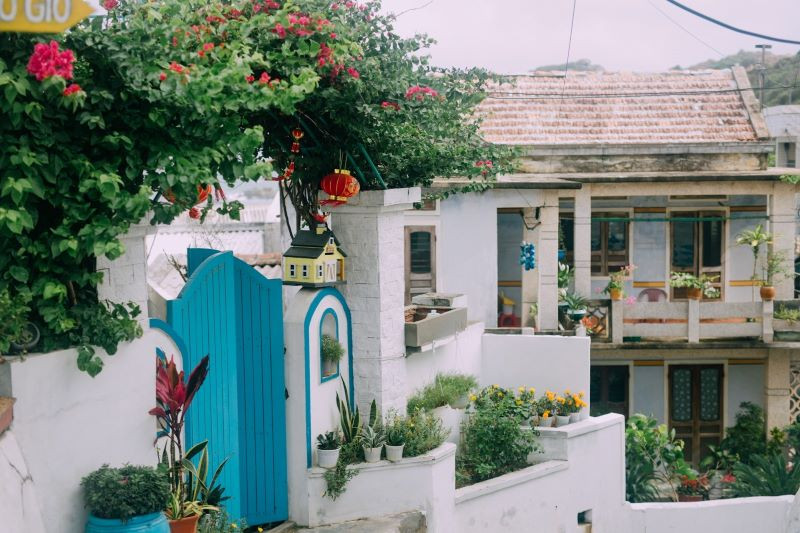 lang-chai-nhon-ly