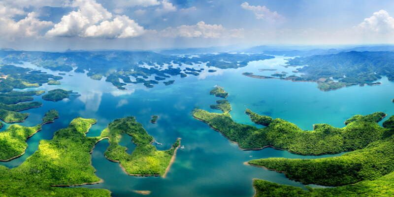 Hồ Tà Đùng được ví như Vịnh Hạ Long thu nhỏ